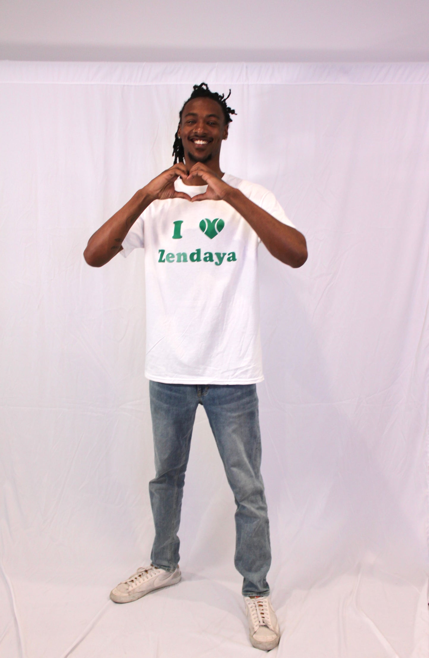 I <3 Zendaya T-Shirt